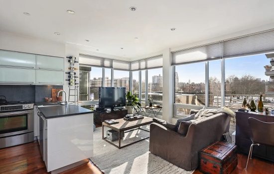 36 Eckford 3A rental