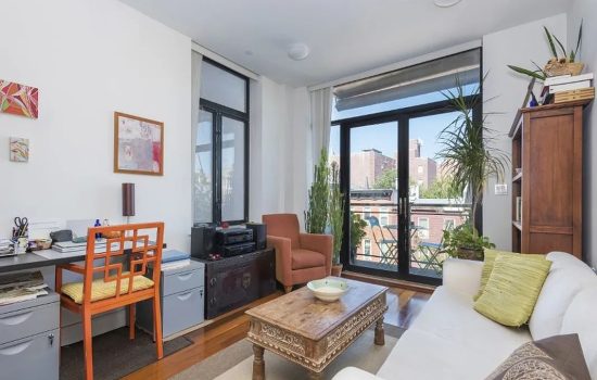 80 Adelphi St #3A